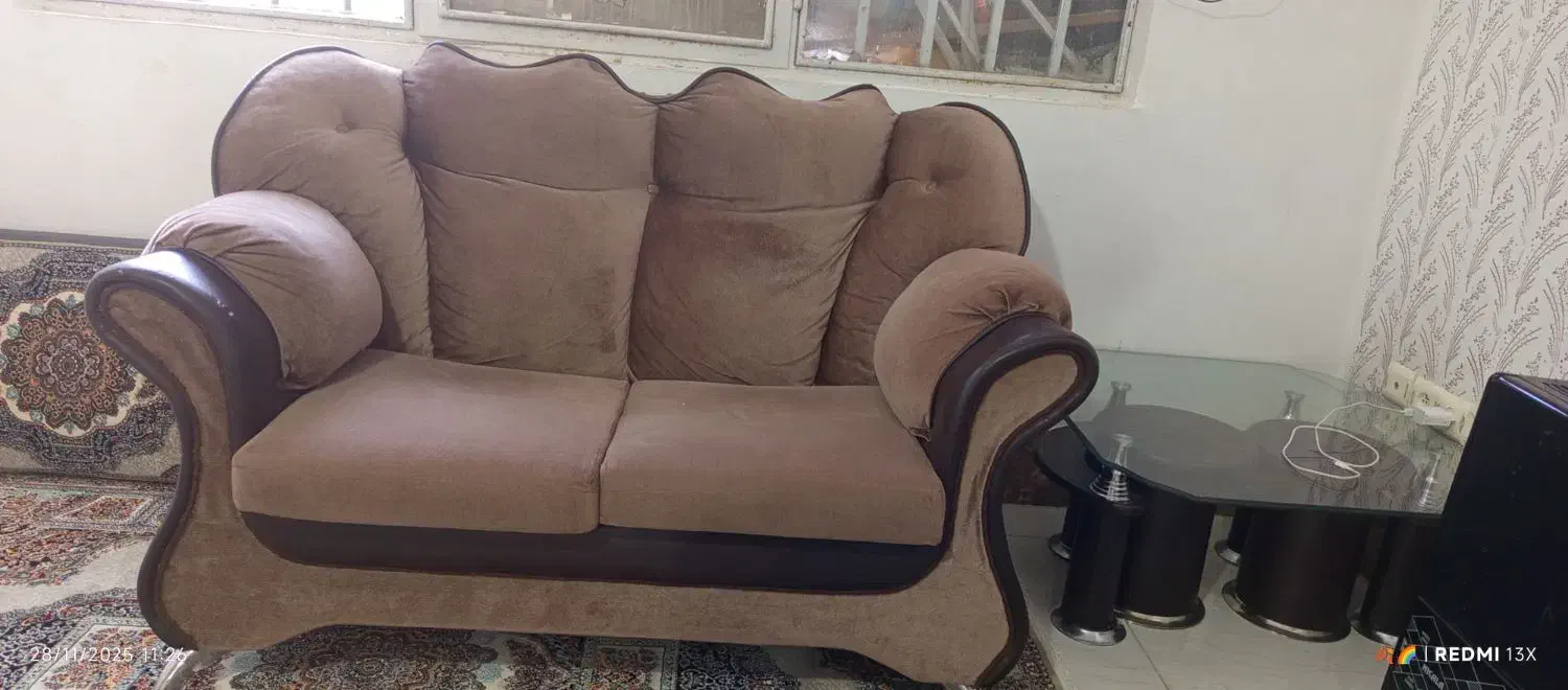 مبل 8 نفره|مبلمان خانگی و میز عسلی|سبزوار, شرق کال جنوبی (شمس آبادی)|دیوار