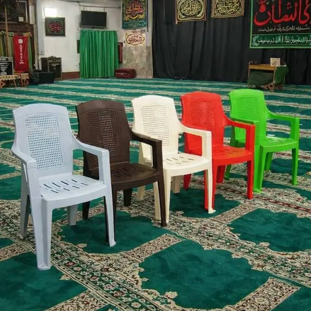 میز و صندلی ناهارخوری پلاستیکی گلنار مراسم محرم|میز و صندلی غذاخوری|تهران, توحید|دیوار
