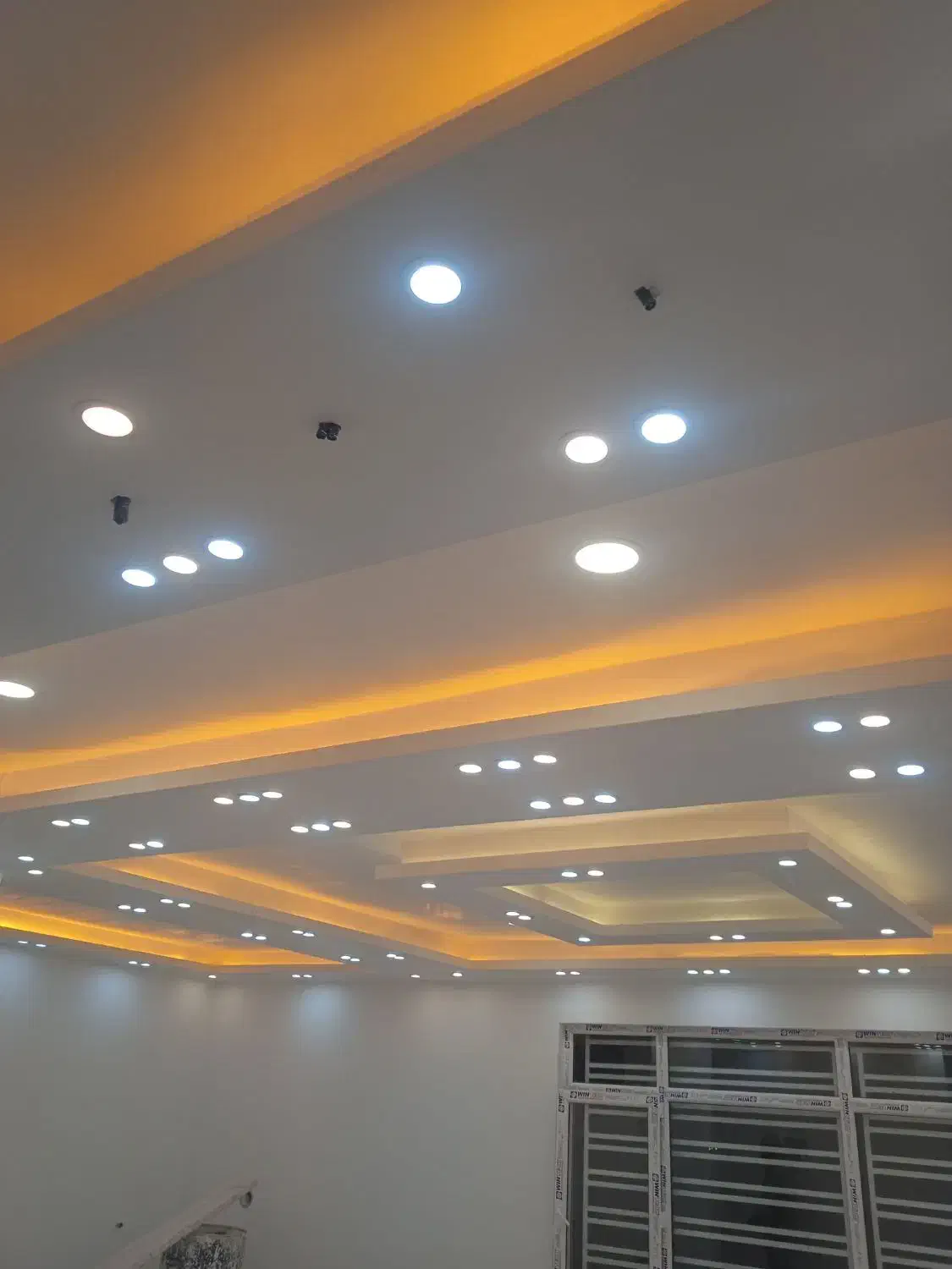 برق کشی ساختمان|خدمات پیشه و مهارت|یاسوج, |دیوار