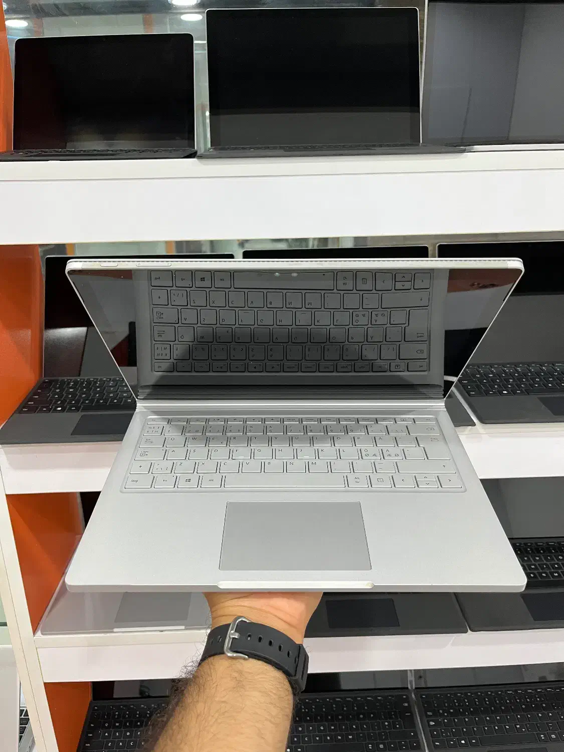 سرفیس بوک ۱ surface book 1 i7/16/512/2 gb graphic|رایانه همراه|شیراز, ملاصدرا|دیوار