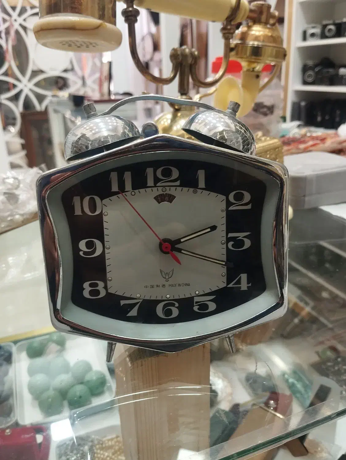 ساعتهای قدیمی رومیزی و دیواری|کلکسیون اشیاء عتیقه|باقرشهر, |دیوار