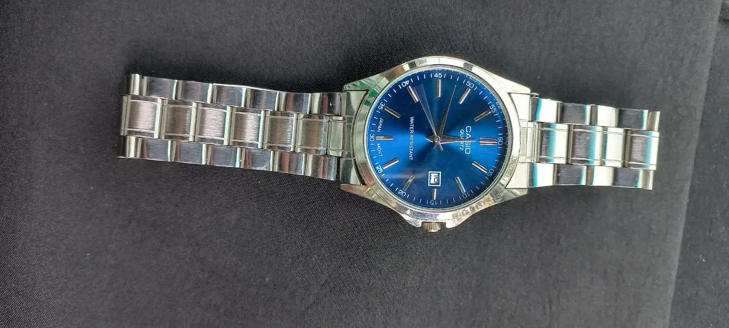 س.اعت|ساعت|رشت, یخسازی|دیوار