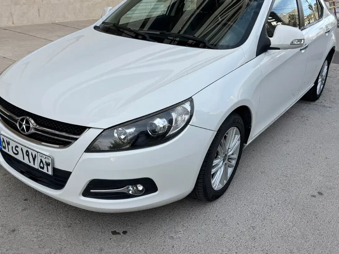 جک j۵ اتوماتیک|خودرو سواری و وانت|اصفهان, خرم|دیوار