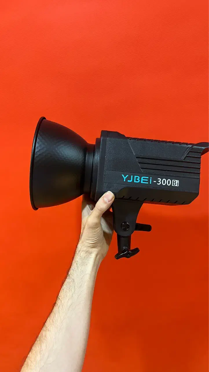 ویدیولایت yjbei 300|دوربین عکاسی و فیلم‌برداری|قزوین, |دیوار