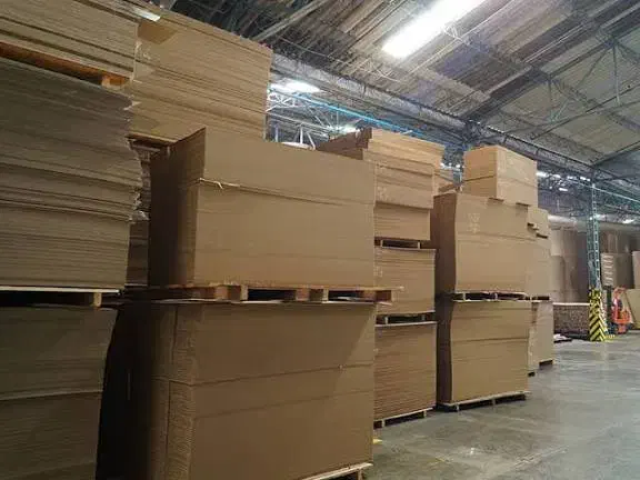 نیرو آقا وخانم|استخدام صنعتی، فنی، مهندسی|برازجان, |دیوار