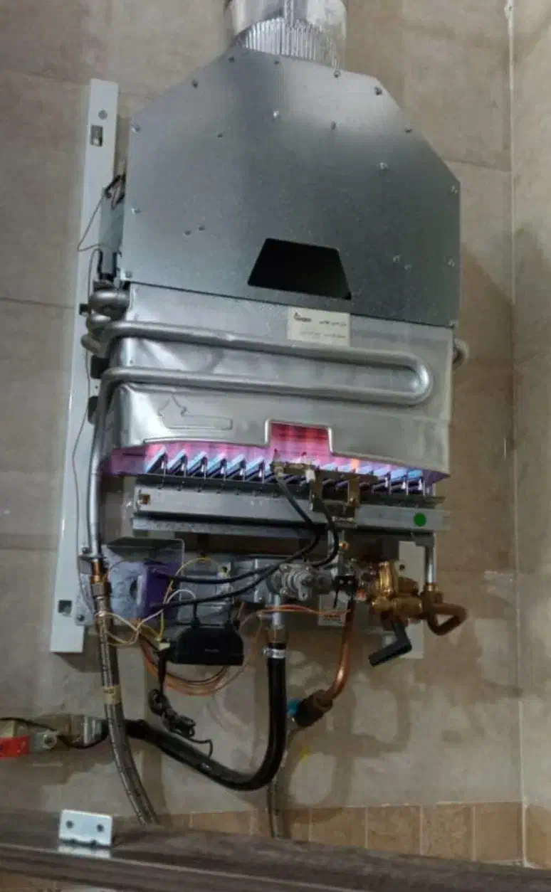 سرویس آبگرمکن و بخاری گازی در منزل|خدمات پیشه و مهارت|میانه, |دیوار