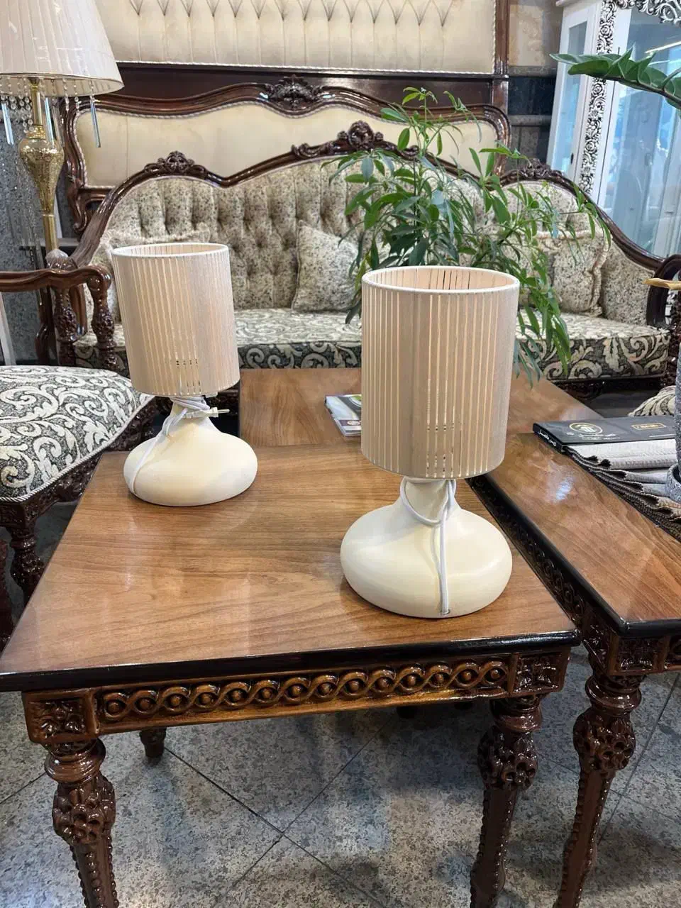 آباژور رو میزی مدرن|چراغ خواب و آباژور|تبریز, |دیوار