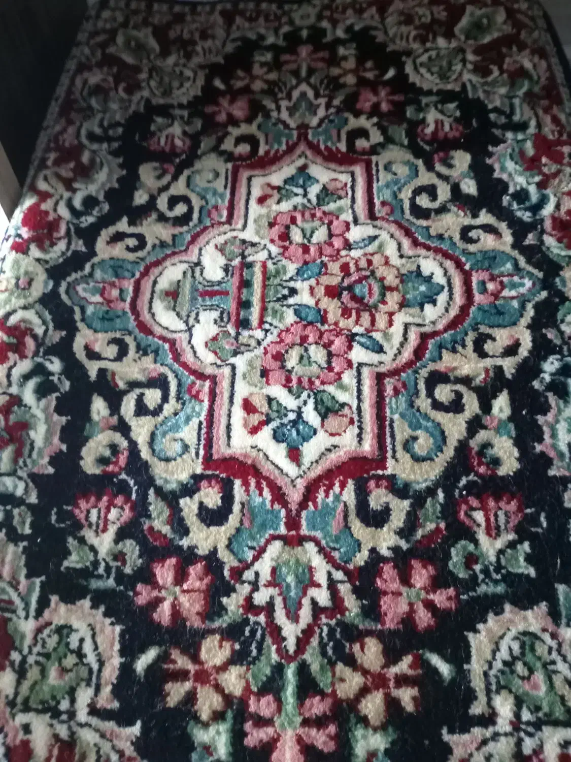 پشتی قالی|پشتی|زرند, |دیوار