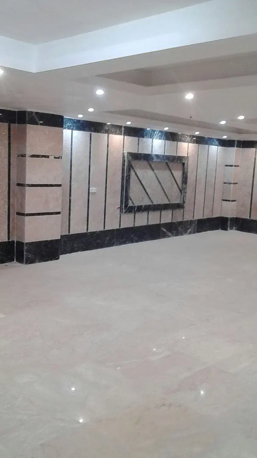 زیرزمین ۲۲۰متر در شهرک توحید|اجارهٔ آپارتمان|اسلامشهر, شهرک توحید|دیوار