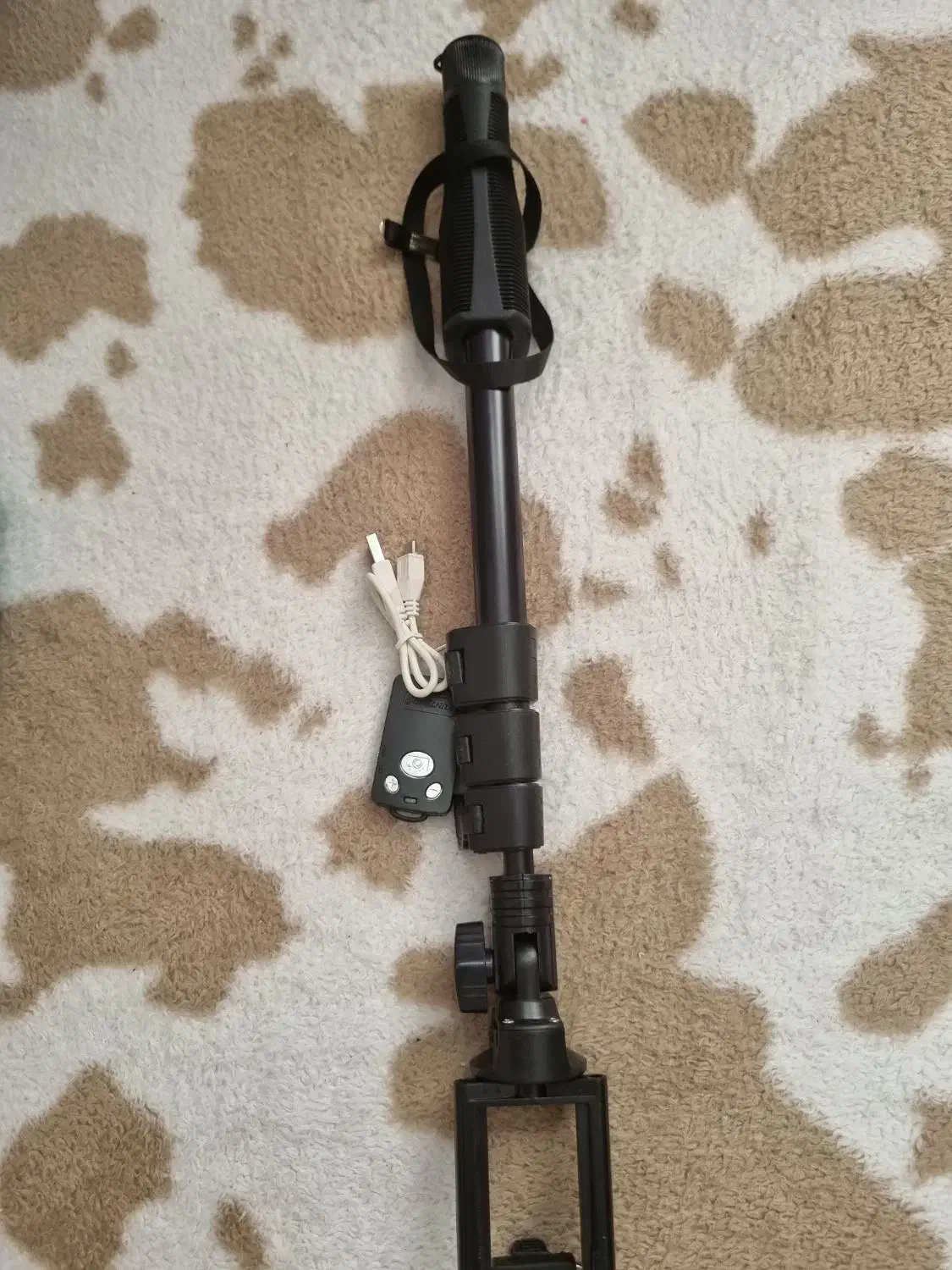 مونوپاد|لوازم جانبی موبایل و تبلت|قم, حاج زینل|دیوار