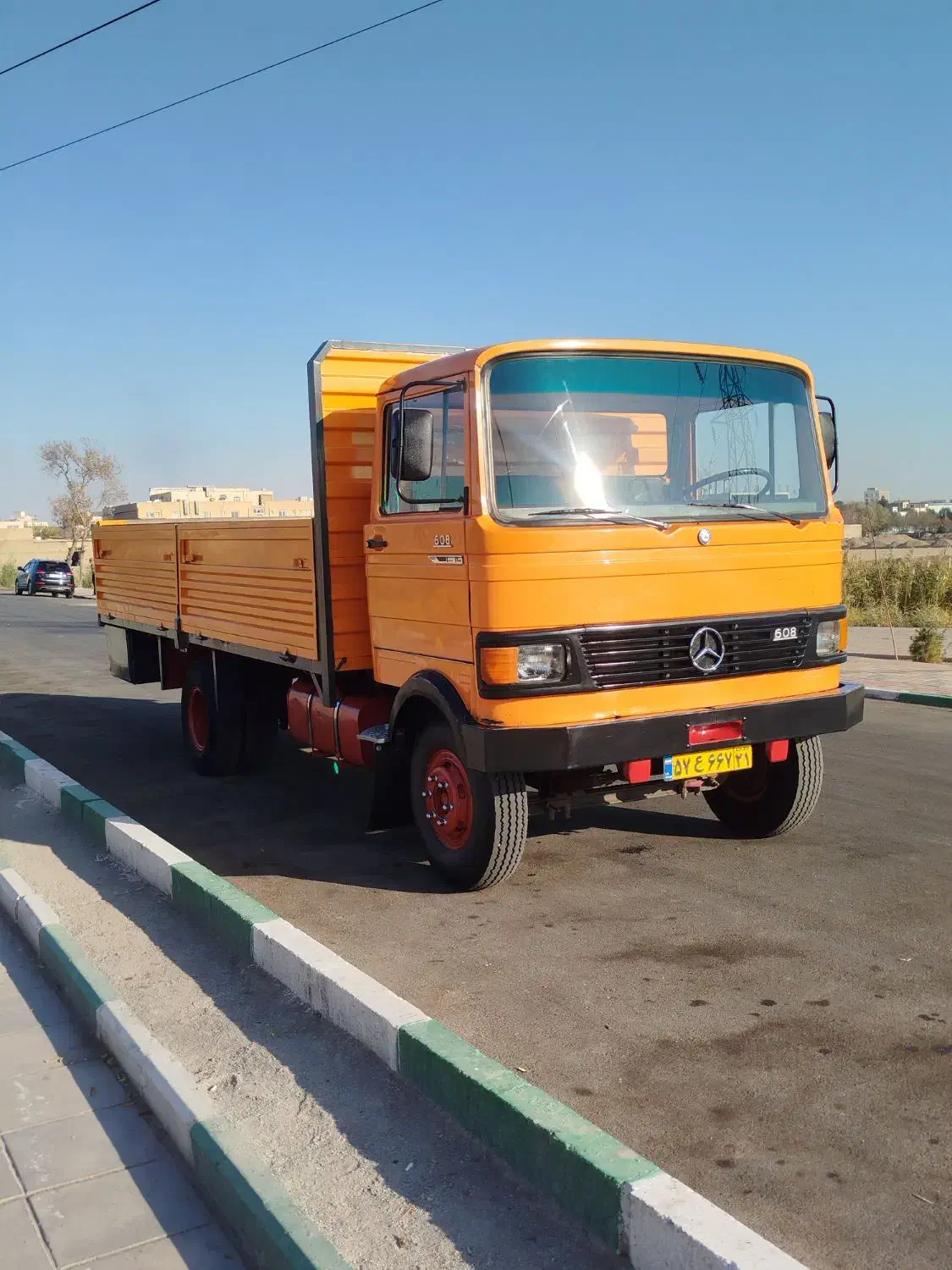 خاور608 کم کار درحد|خودرو سنگین|قرچک, مهدیه|دیوار