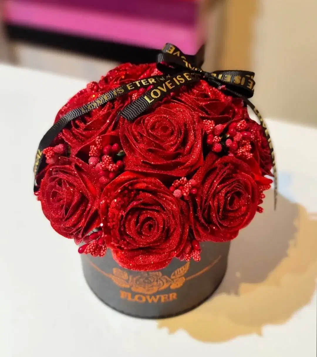 هدیه ، گل ، دسته گل ، روز مادر ، روز زن|گل مصنوعی|اقبالیه, |دیوار