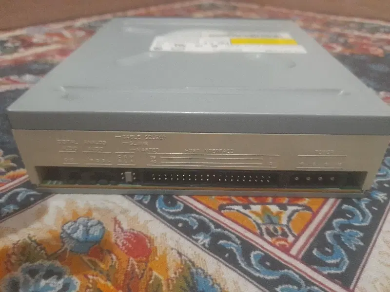 دستگاه|پخشکننده DVD و ویدیو|شیراز, کفترک|دیوار
