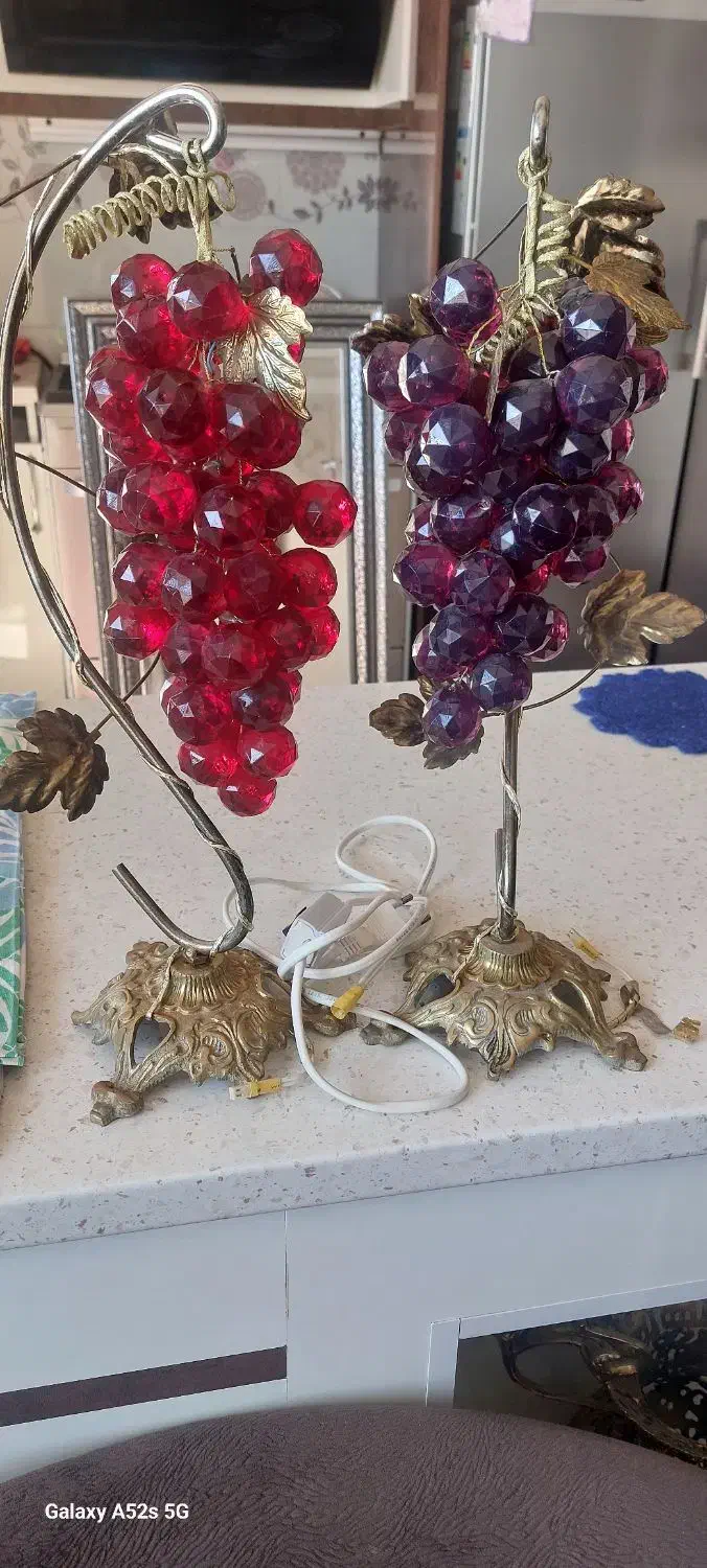 دو عدد چراغ خواب سالم با کابل برق|چراغ خواب و آباژور|تبریز, |دیوار