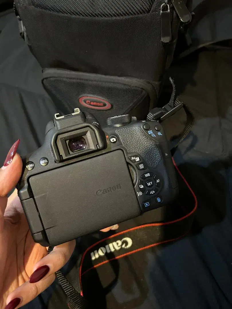 دوربین کنون 750D|دوربین عکاسی و فیلمبرداری|کرج, ساسانی (قلمستان)|دیوار