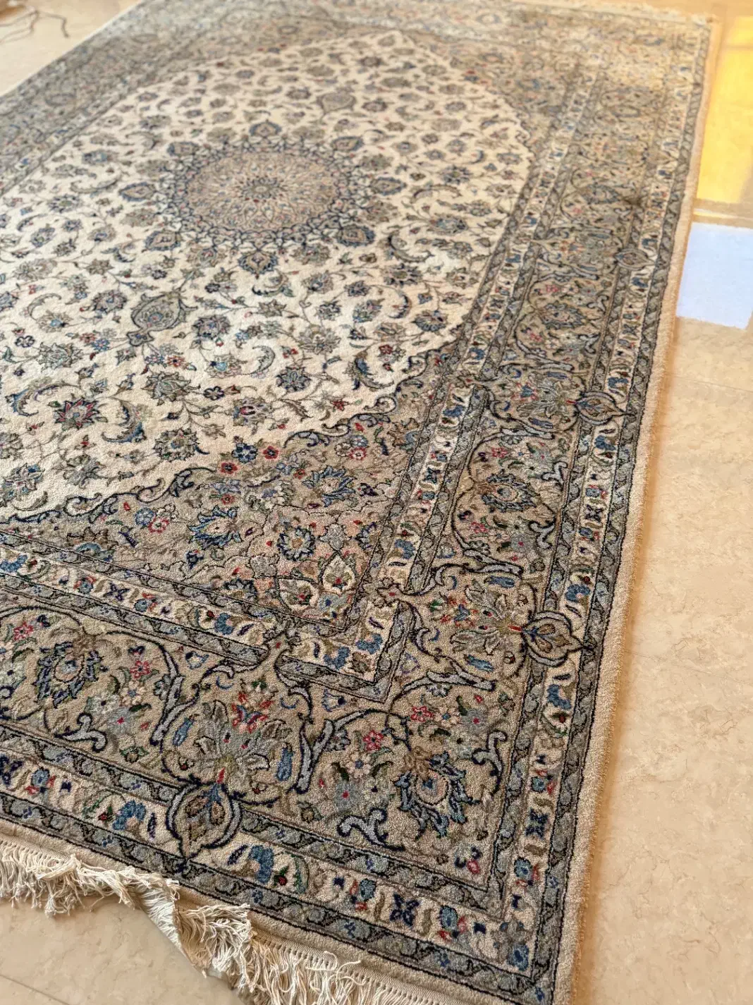 فرش دست بافت اردکان یزد|فرش|اصفهان, فجر|دیوار