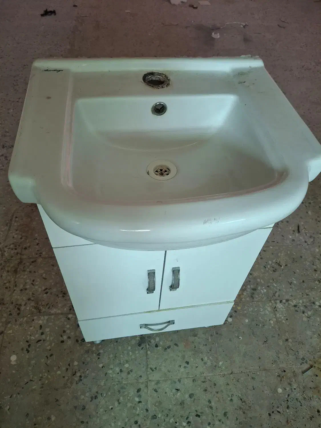 روشویی|لوازم سرویس بهداشتی|دزفول, |دیوار