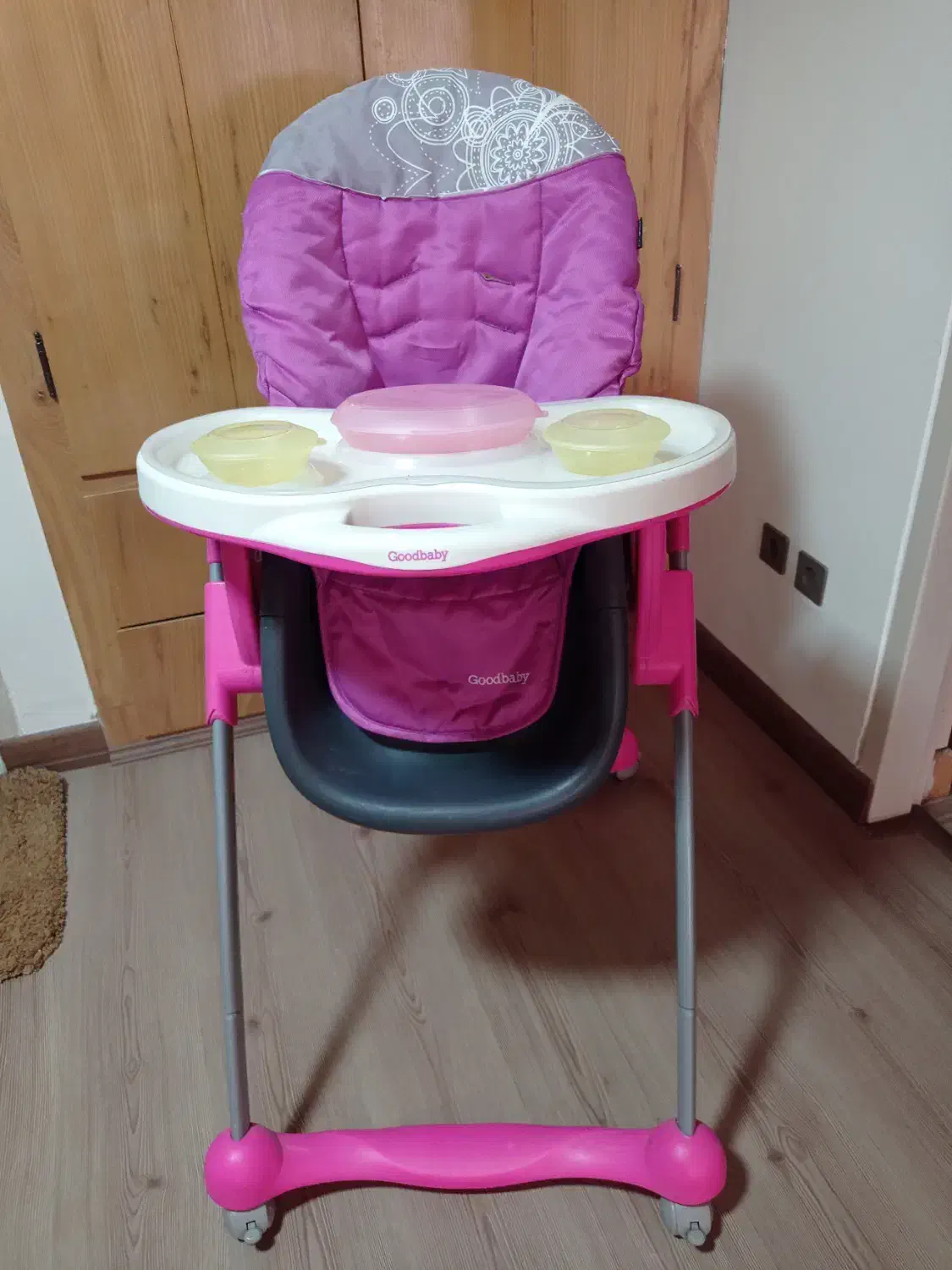 صندلی غذا خوری کودک|اسباب و اثاث بچه|اصفهان, سیچان|دیوار