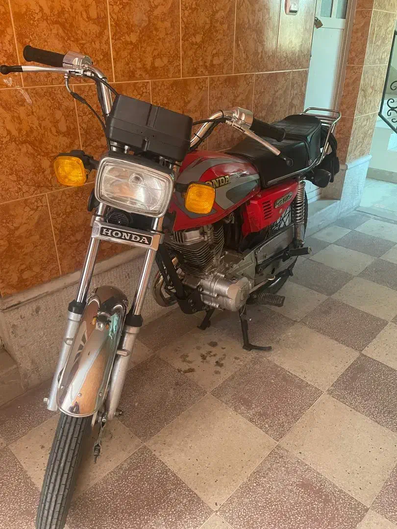 موتور هوندا ۹۲|موتورسیکلت|شیراز, قدوسی شرقی|دیوار