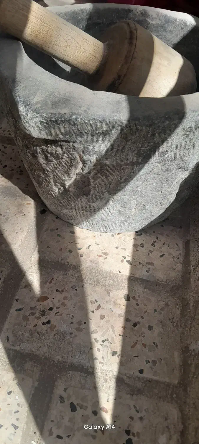 هاونگ سنگی|کلکسیون اشیاء عتیقه|مشهد, کلاهدوز|دیوار