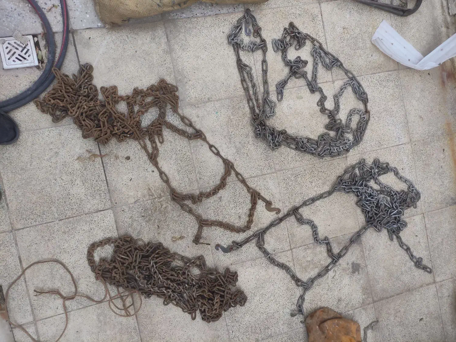 زنجیر چرخ نیسان|قطعات یدکی و لوازم جانبی|مشهد, شاهد (شهرک غرب)|دیوار