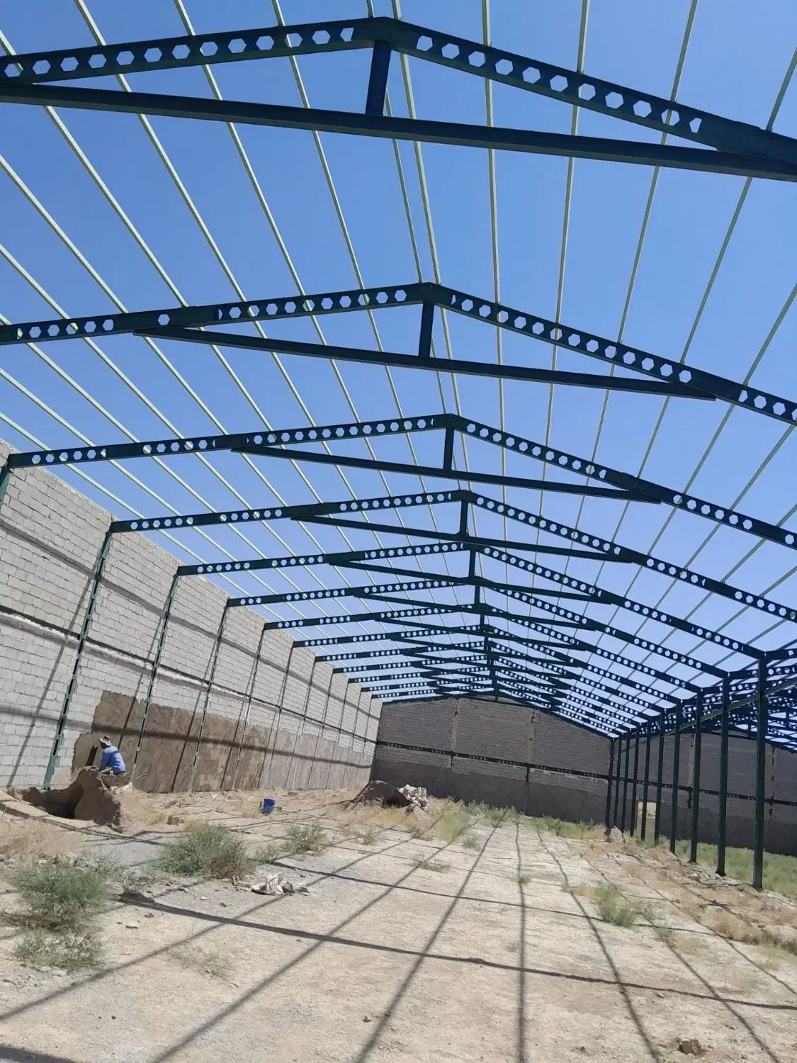 جوشکاری سازهای فلزی  اسکلت بندی. درب .شیروانی|خدمات پیشه و مهارت|تبریز, |دیوار