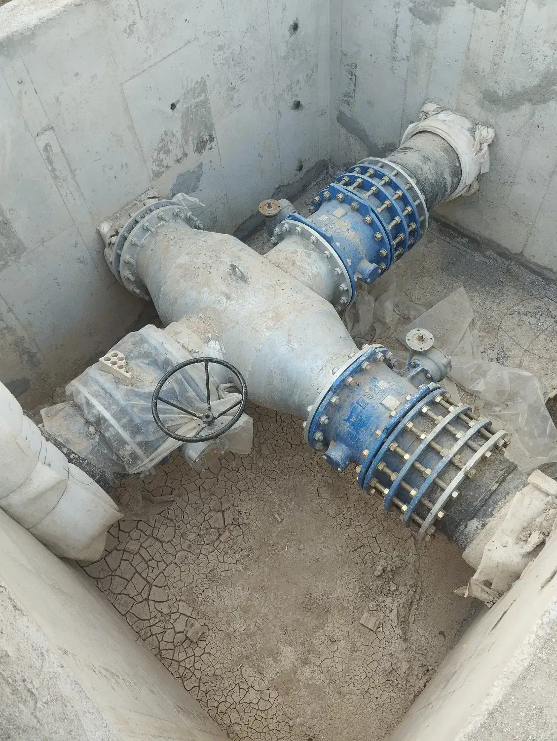 اجرای پلی اتلن|خدمات پیشه و مهارت|تهران, چوب تراش|دیوار