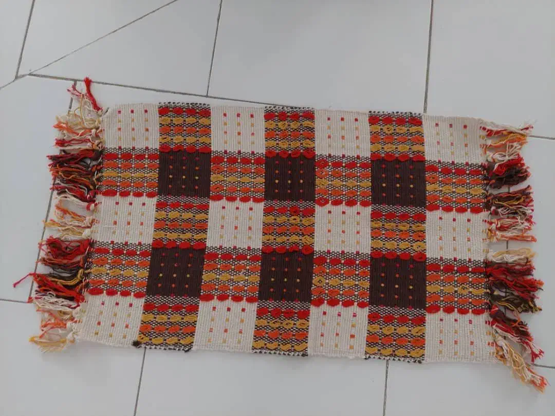 دو عدد گلیمچه نو|گلیم، جاجیم، گبه|بابل, |دیوار