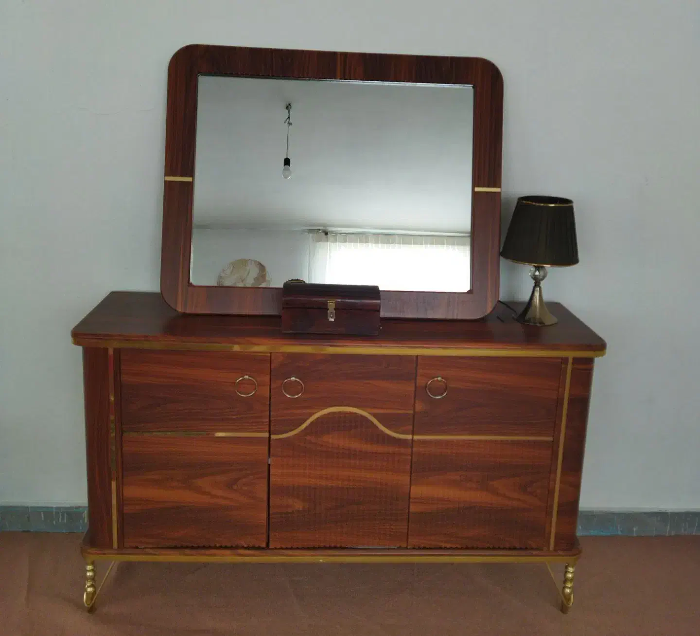 آیینه کنسول|بوفه، ویترین، کنسول|هشتگرد, فاز ۲ مهستان|دیوار