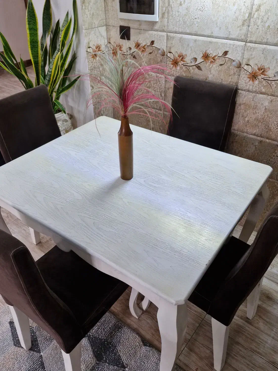 میزناهارخوری ۴نفره چوبی کاملا سالم درحد نو|میز و صندلی غذاخوری|کوچصفهان, |دیوار