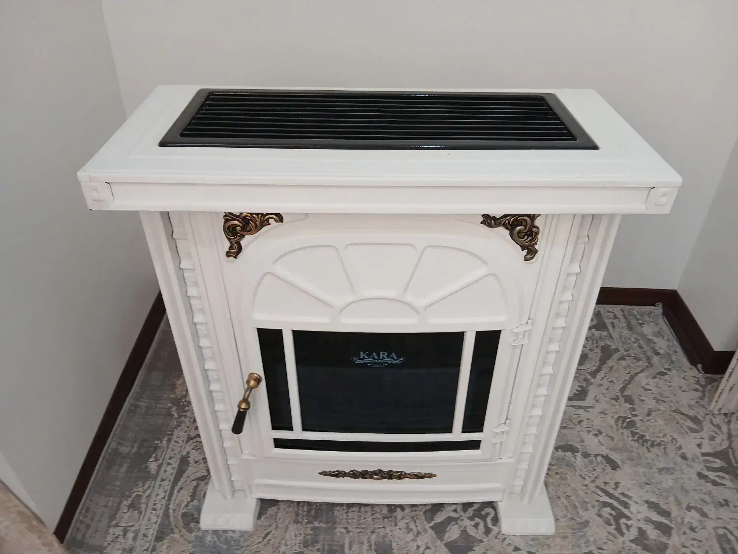 بخاری گازی هیتا شعله|بخاری، هیتر، شومینه|تهران, دولاب|دیوار