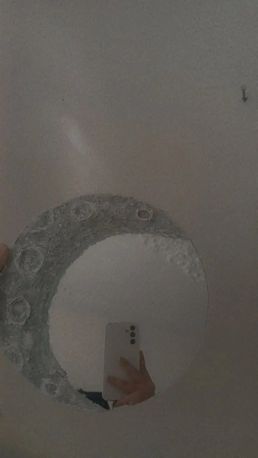 آینه ماه|آینه|نجفآباد, طالقانی|دیوار