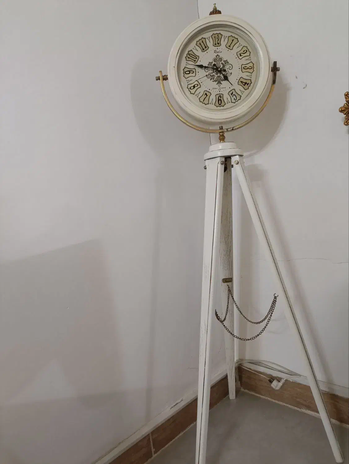 ساعت|ساعت دیواری و تزئینی|چناران, |دیوار