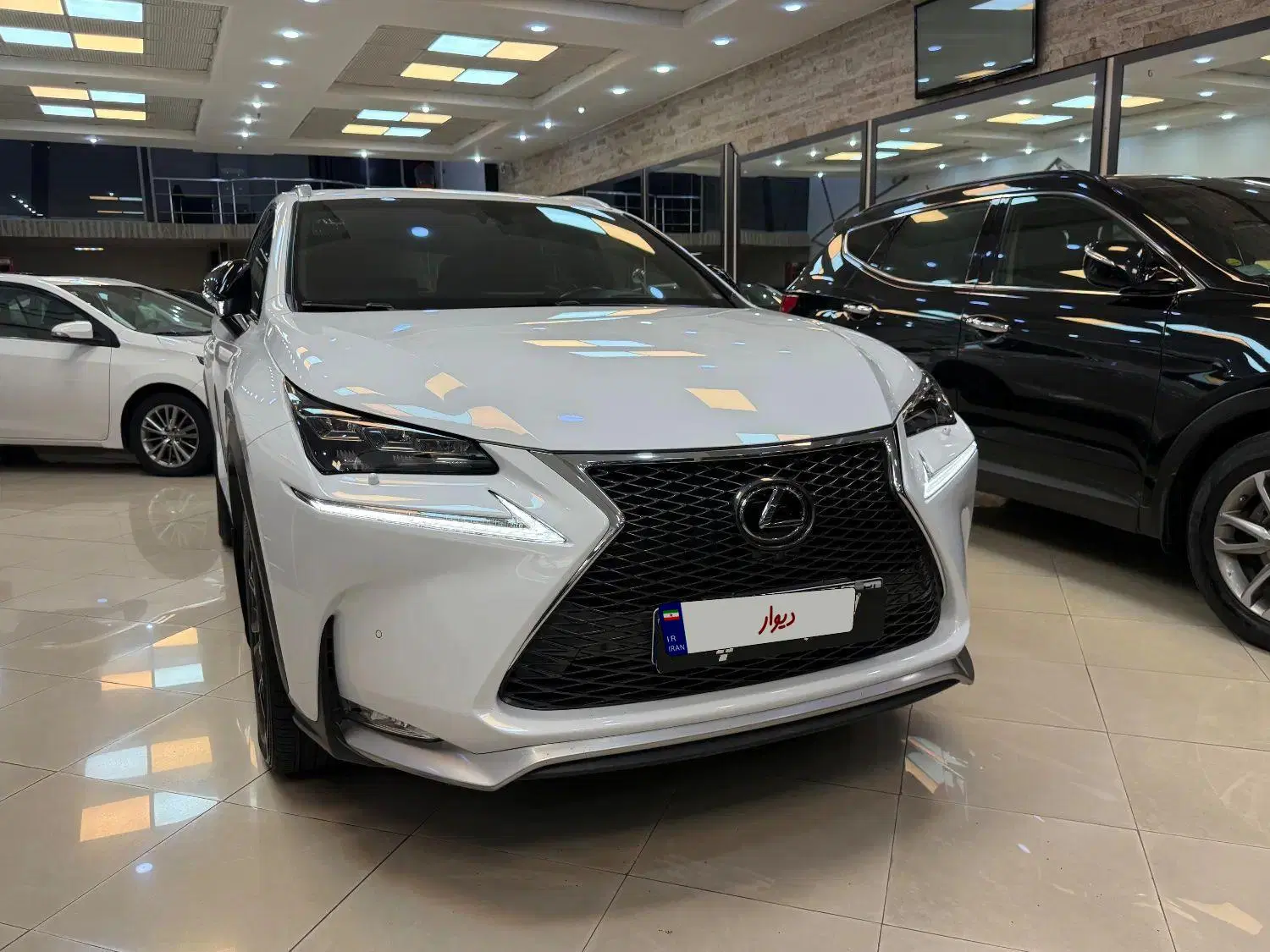 لکسوس nx 200|خودرو سواری و وانت|ساری, |دیوار