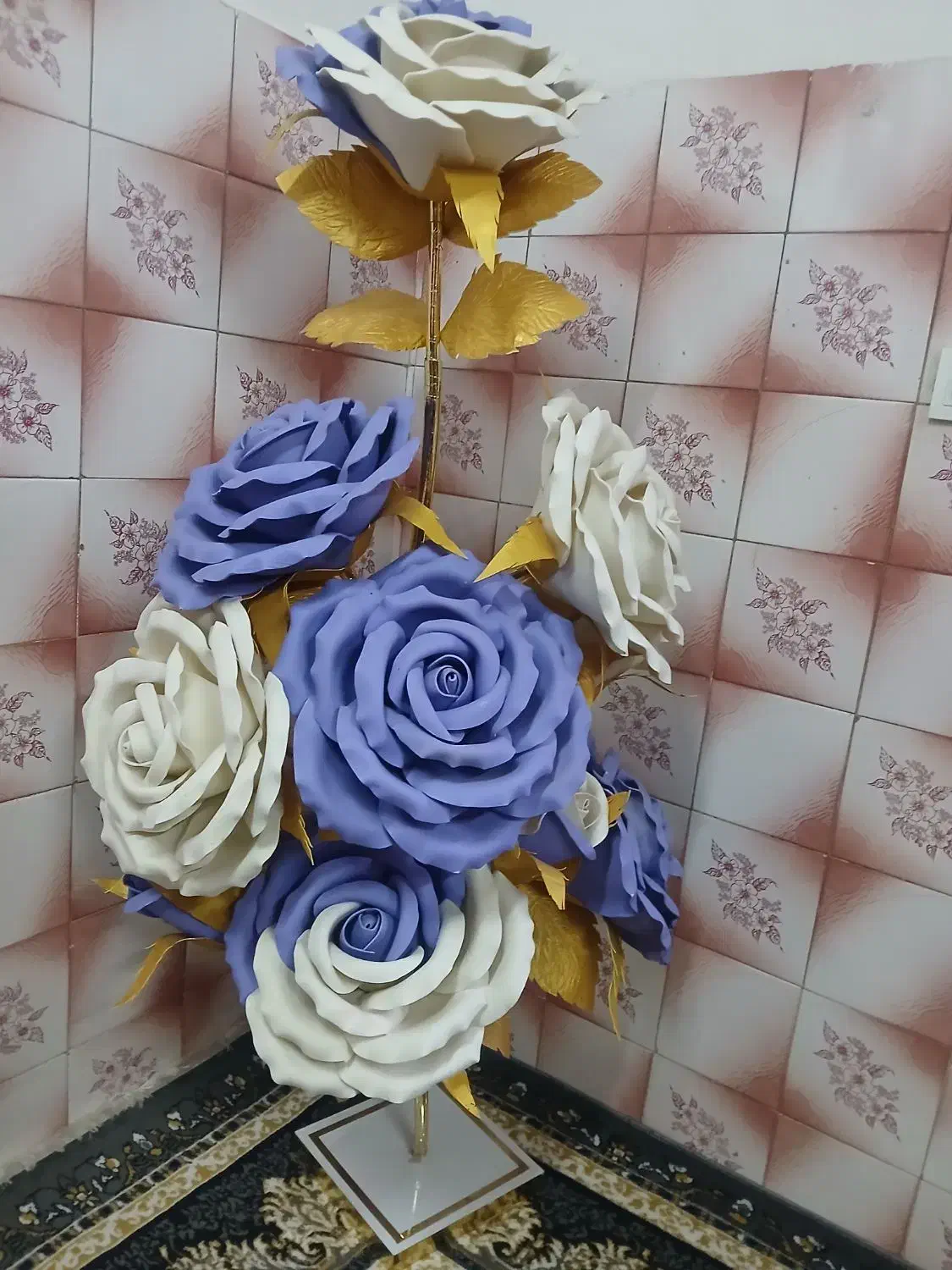 گل روز|گل مصنوعی|سنگر, |دیوار