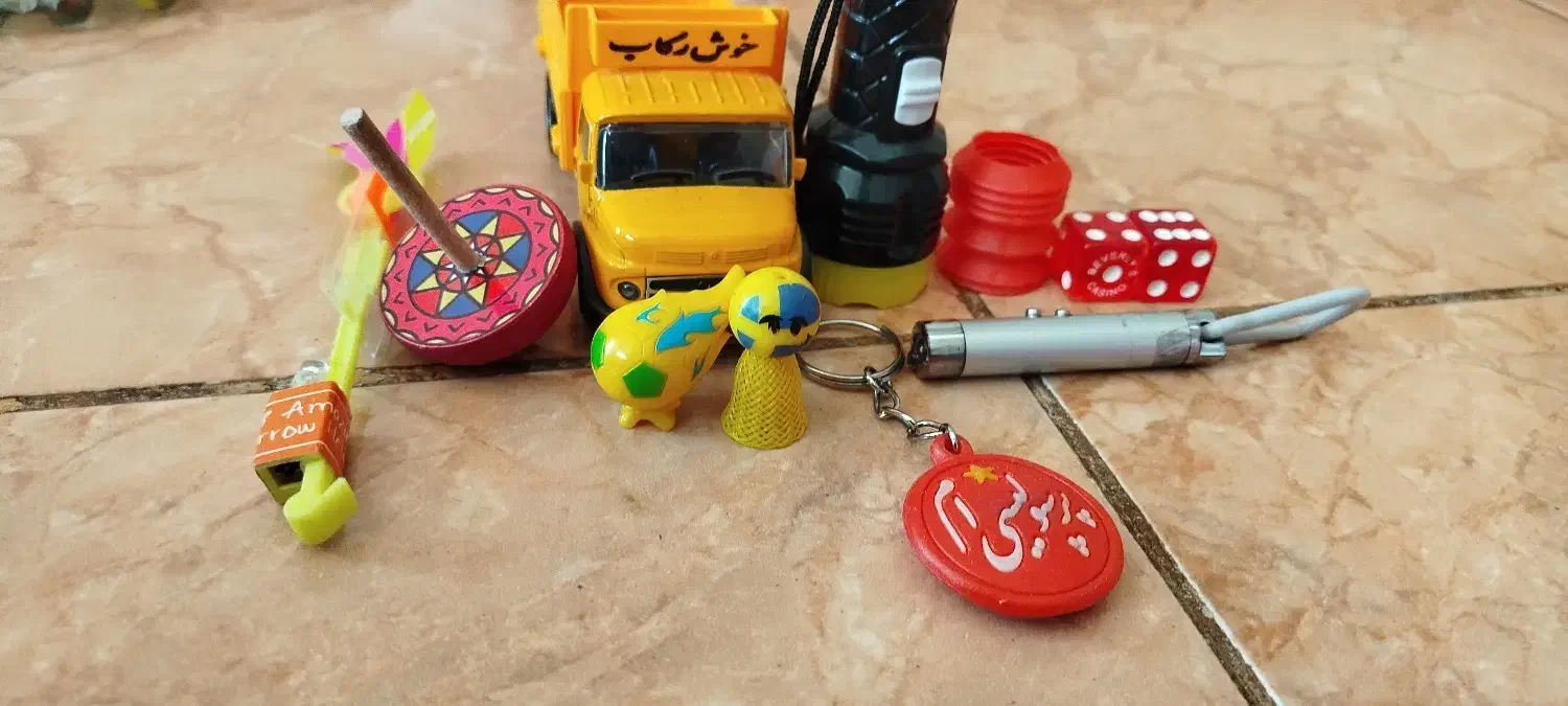 اسباب بازی های بسیار سالم و تمیز|اسباب‌‌بازی|بروجن, |دیوار