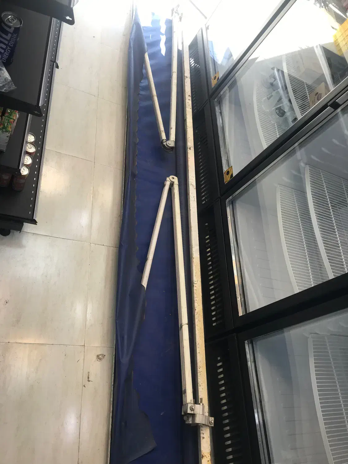 سایبان بازویی|فروشگاه و مغازه|رشت, جهاد|دیوار