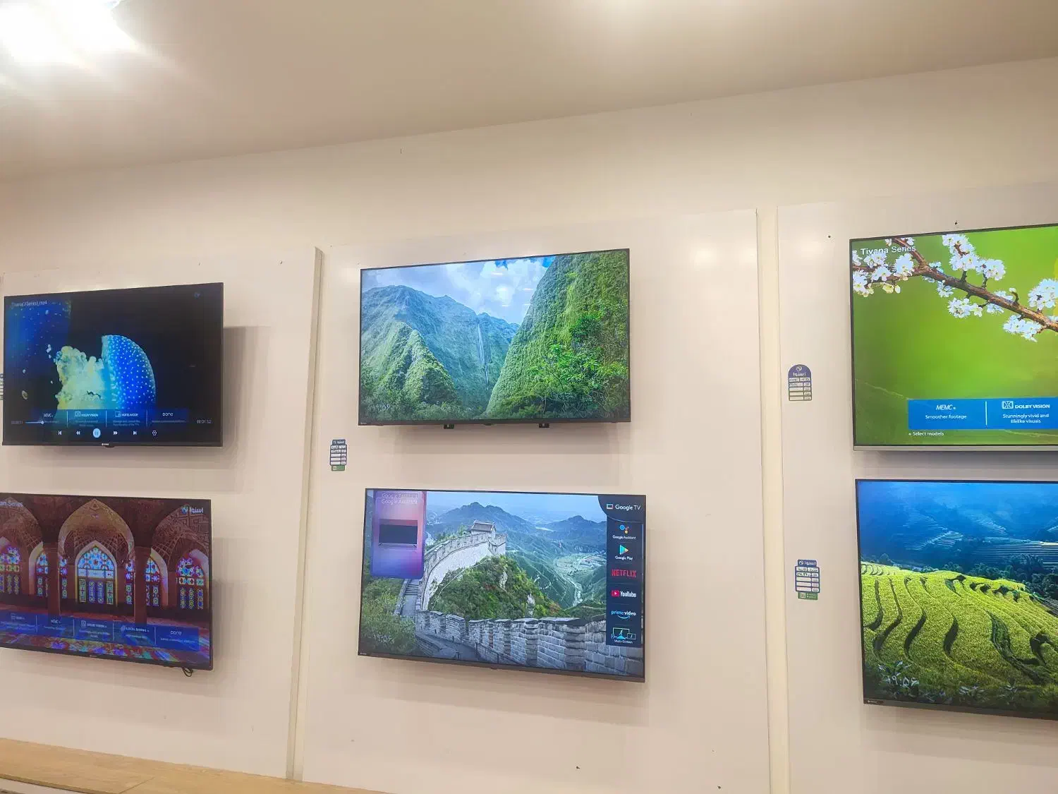 فروش ویژه تلویزیون های اسنوا با هدیه تا سقف 2/500|تلویزیون و پروژکتور|بندرعباس, |دیوار