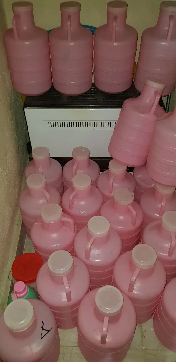 تعداد 21 عدد دبه 20 لیتری|ظروف نگهدارنده، پلاستیکی، یکبارمصرف|تهران, دهم فروردین|دیوار