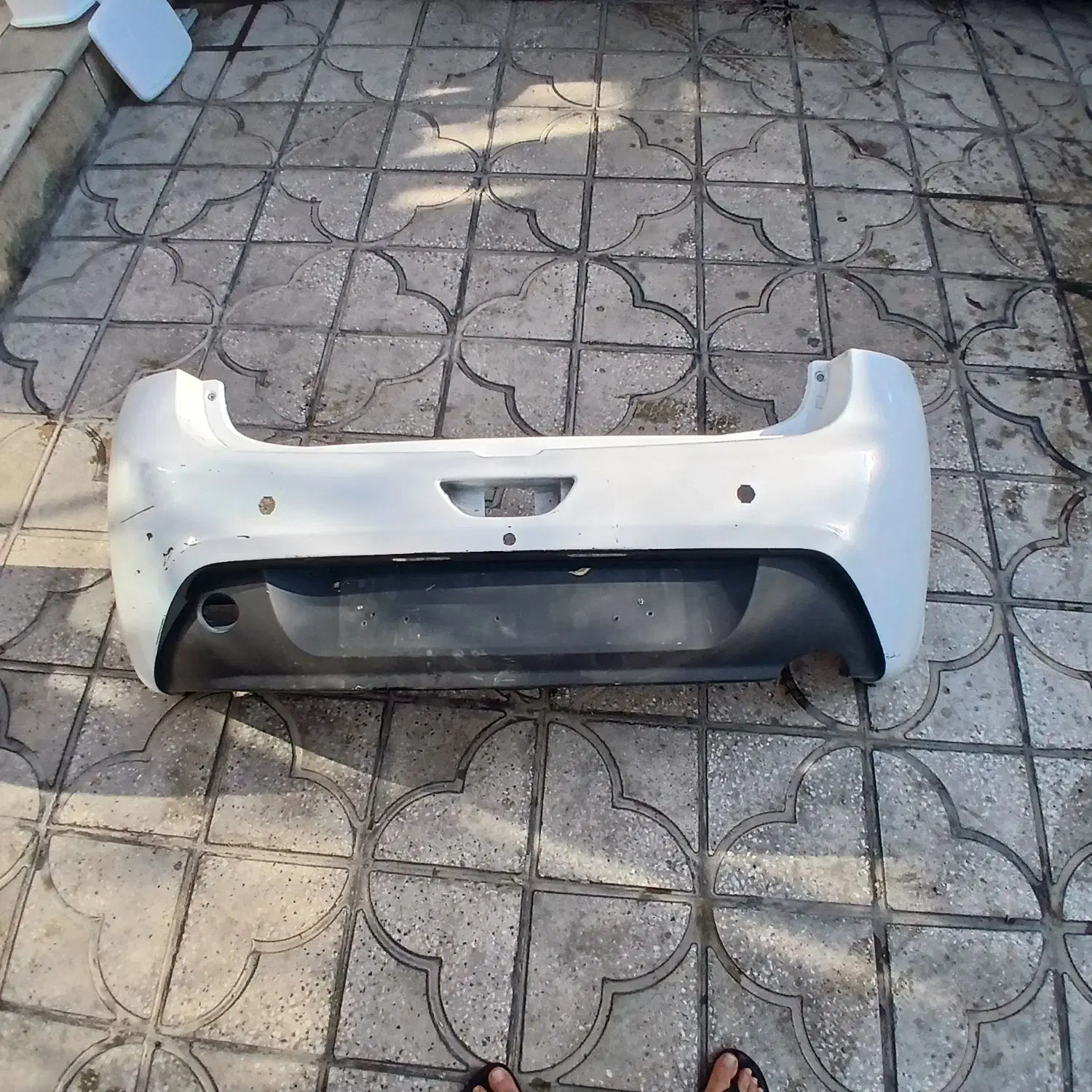 سپر عقب تیبا هاچ بک پلاس|قطعات یدکی و لوازم جانبی|شیراز, پودنک|دیوار