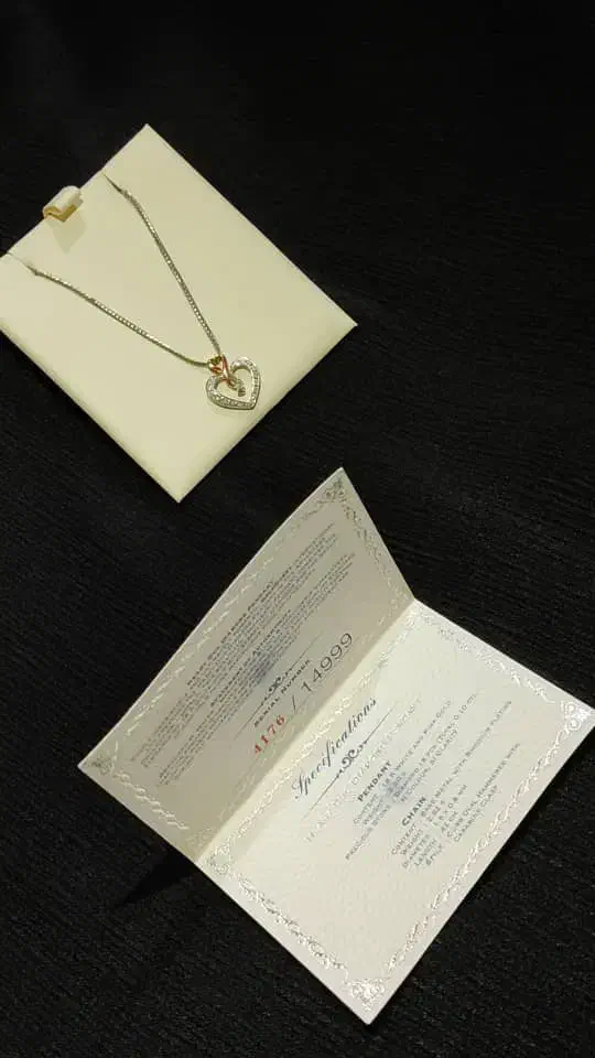 گردنبند طلا وجواهر|جواهرات|مرودشت, نقش رستم|دیوار