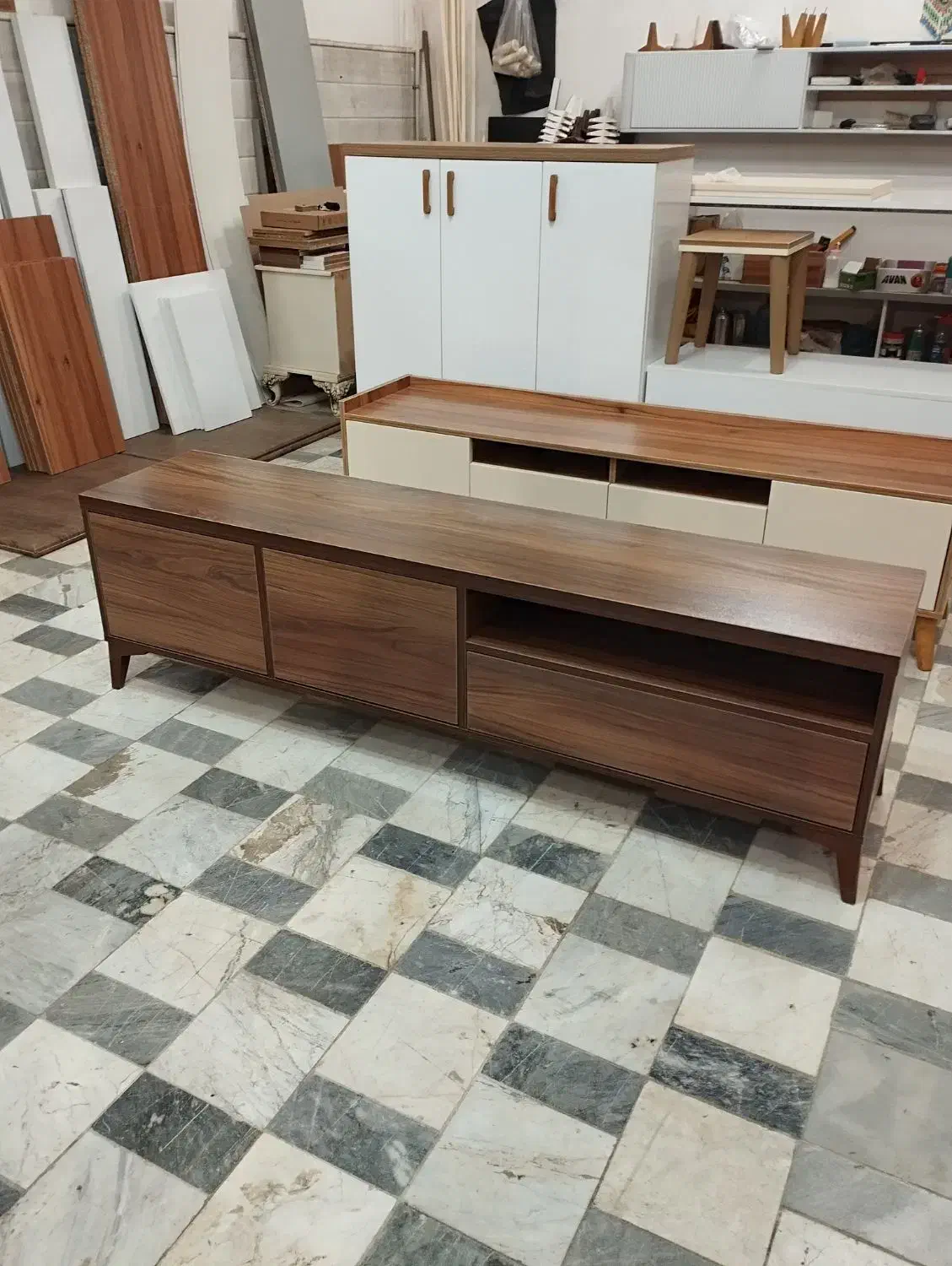 بلوط گلستان نوین چوب|آینه|قم, شهرک امام حسین|دیوار