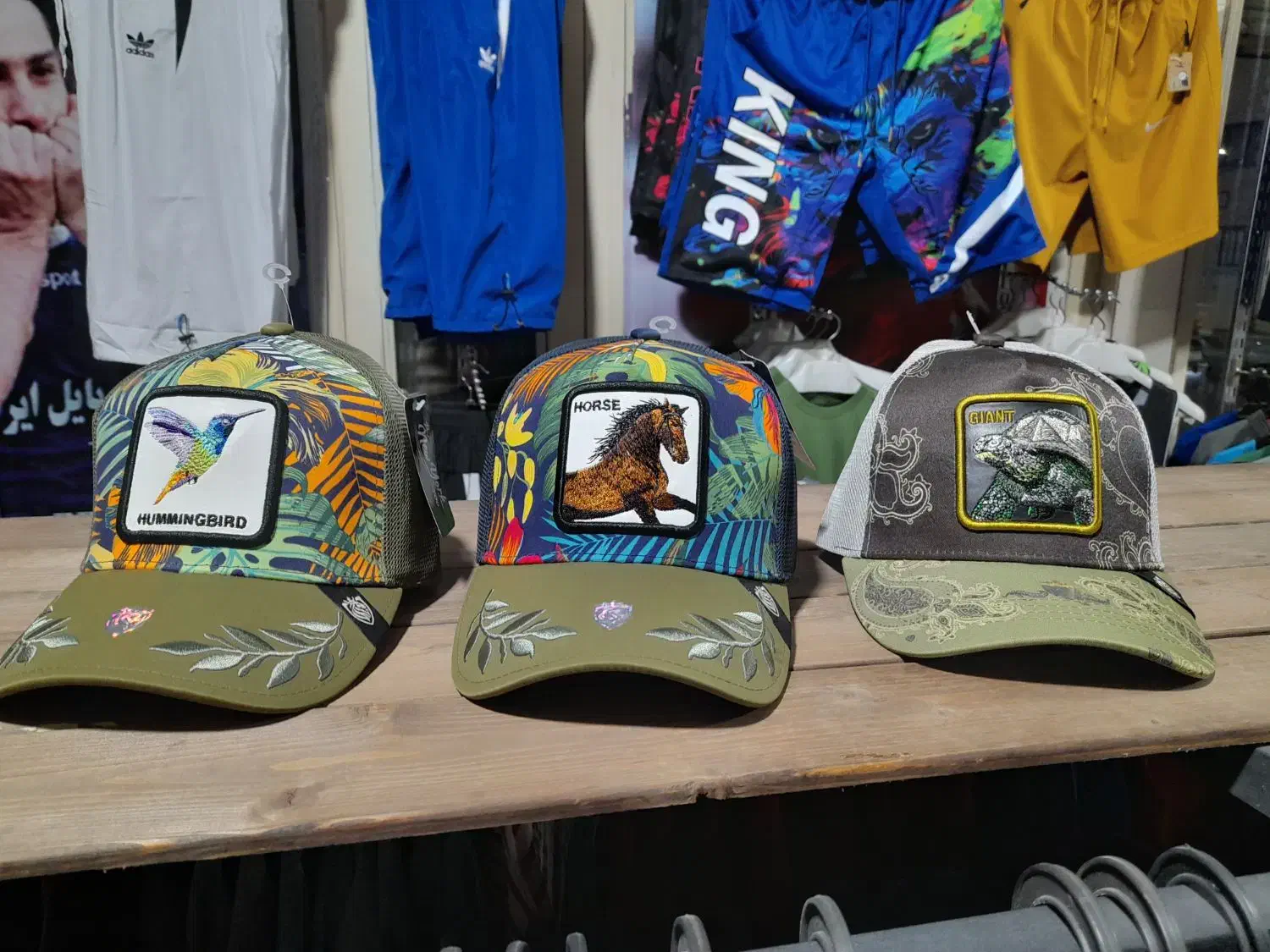 کلاه های گورین،کلاسیک،مدرن،|لباس|بهارستان, |دیوار