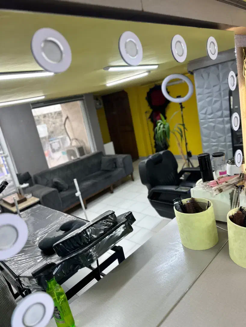 آینه میکاپ|آینه|رشت, جانبازان|دیوار