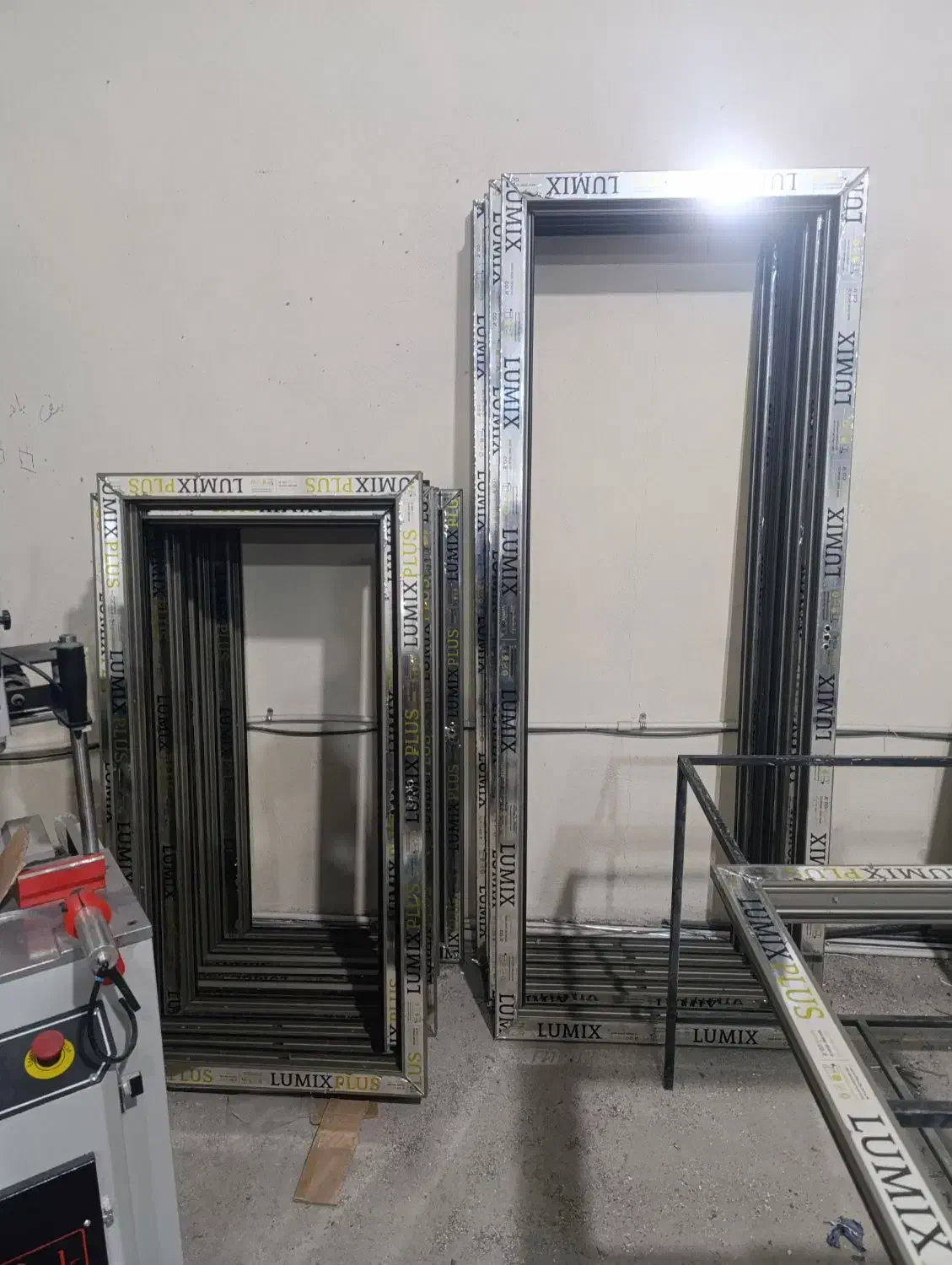 تولید کننده درب و پنجره دوجداره upvc بدون واسطه|مصالح و تجهیزات ساختمان|مشهد, شهید جنگی|دیوار