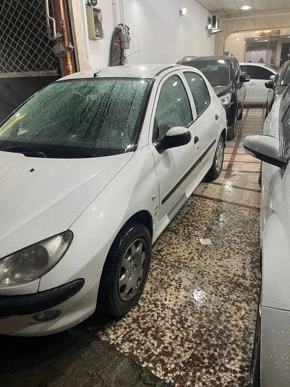 ۲۰۶ تیپ۵ بی رنگ دریچه گاز سیمی|خودرو سواری و وانت|رشت, نیروی دریایی|دیوار