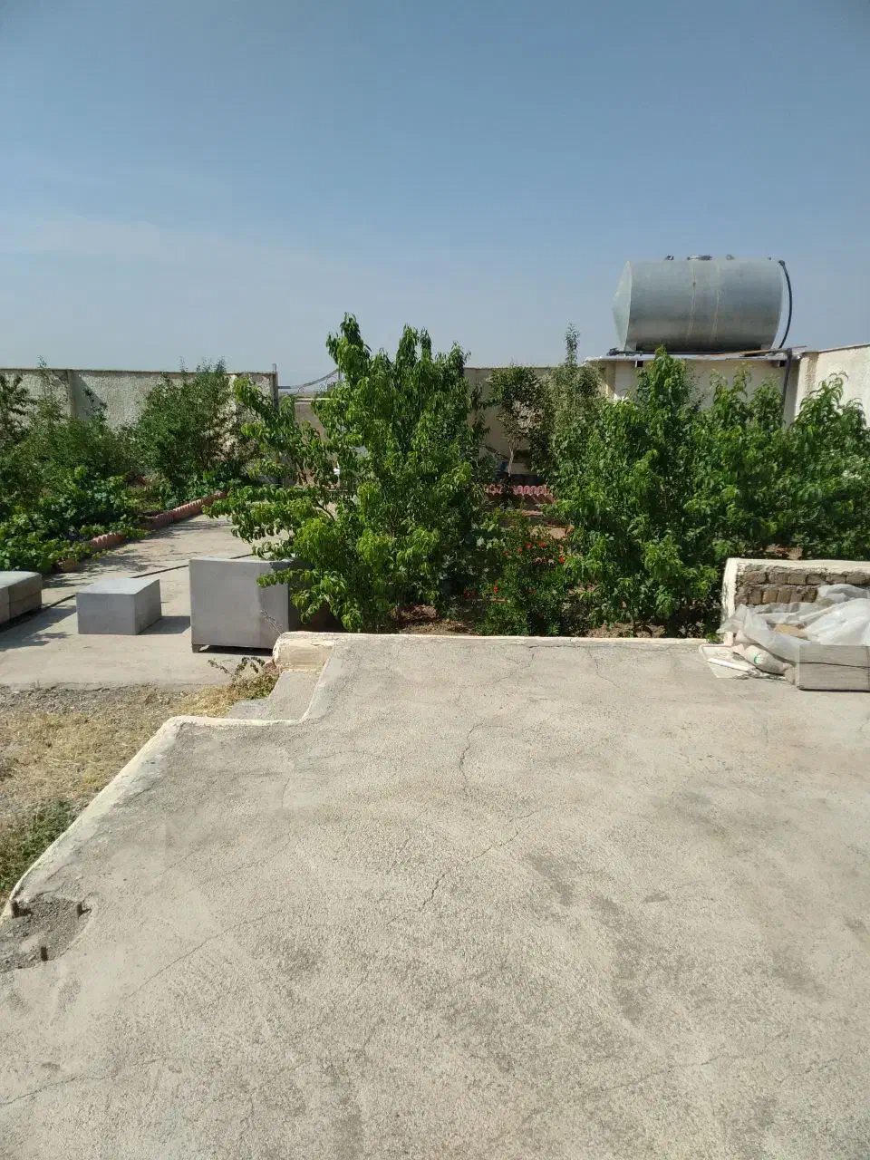 باغچه چهار دیواری|فروش زمین و ملک کلنگی|هشتگرد, فشند|دیوار