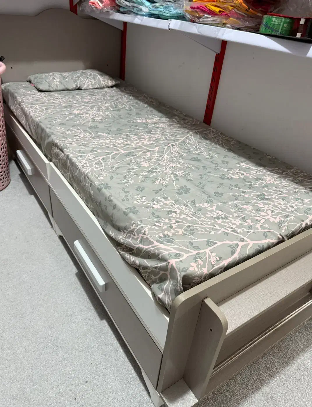 تخت و کمد و جاکفشی نوجوان نو نو بدون زدگی|تخت و سرویس خواب|دزفول, |دیوار