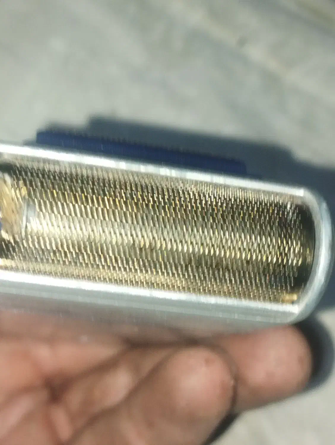 ماشین شارژی اصلاح صورت باتیغه برای خط گرفتن|آرایشی، بهداشتی، درمانی|درمیان, |دیوار