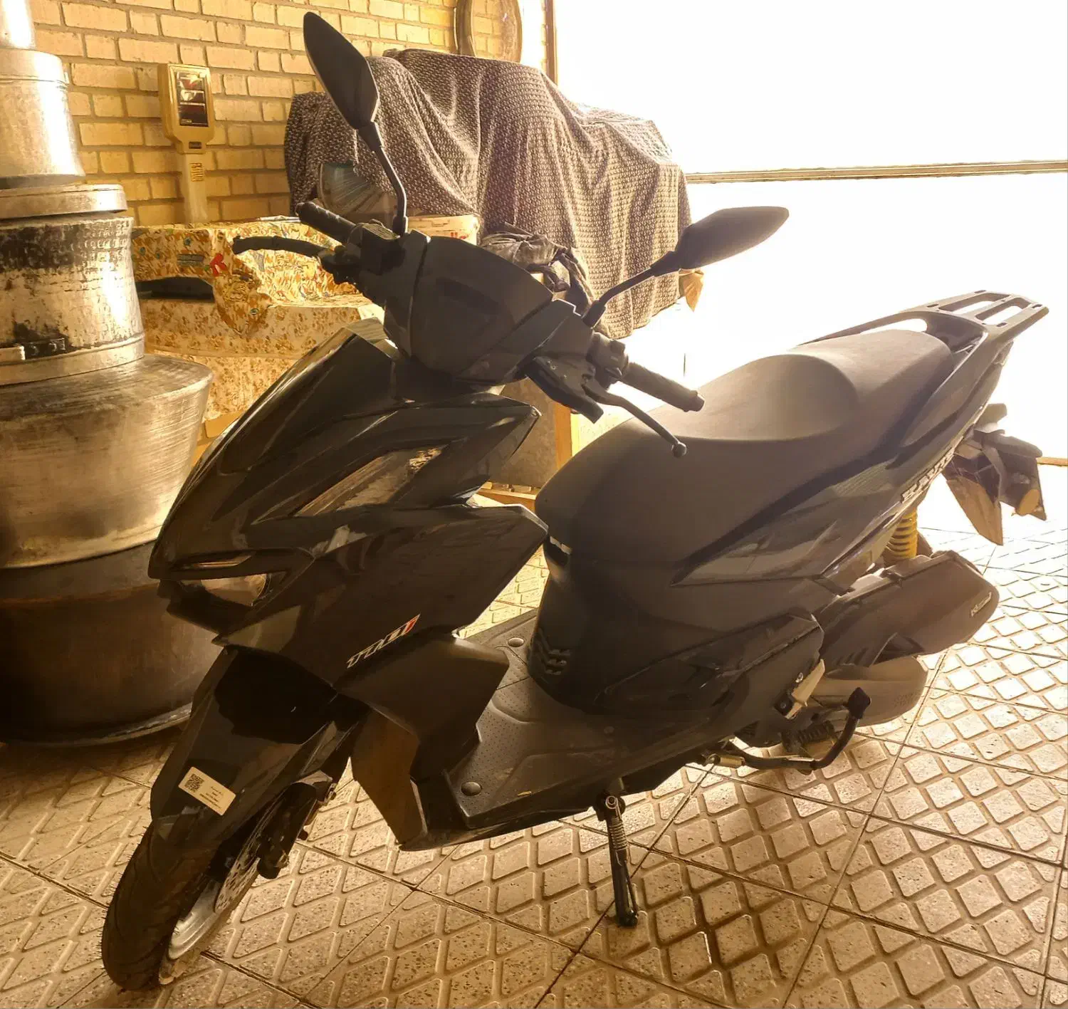 کلیک واریو کویر|موتورسیکلت|مبارکه, |دیوار